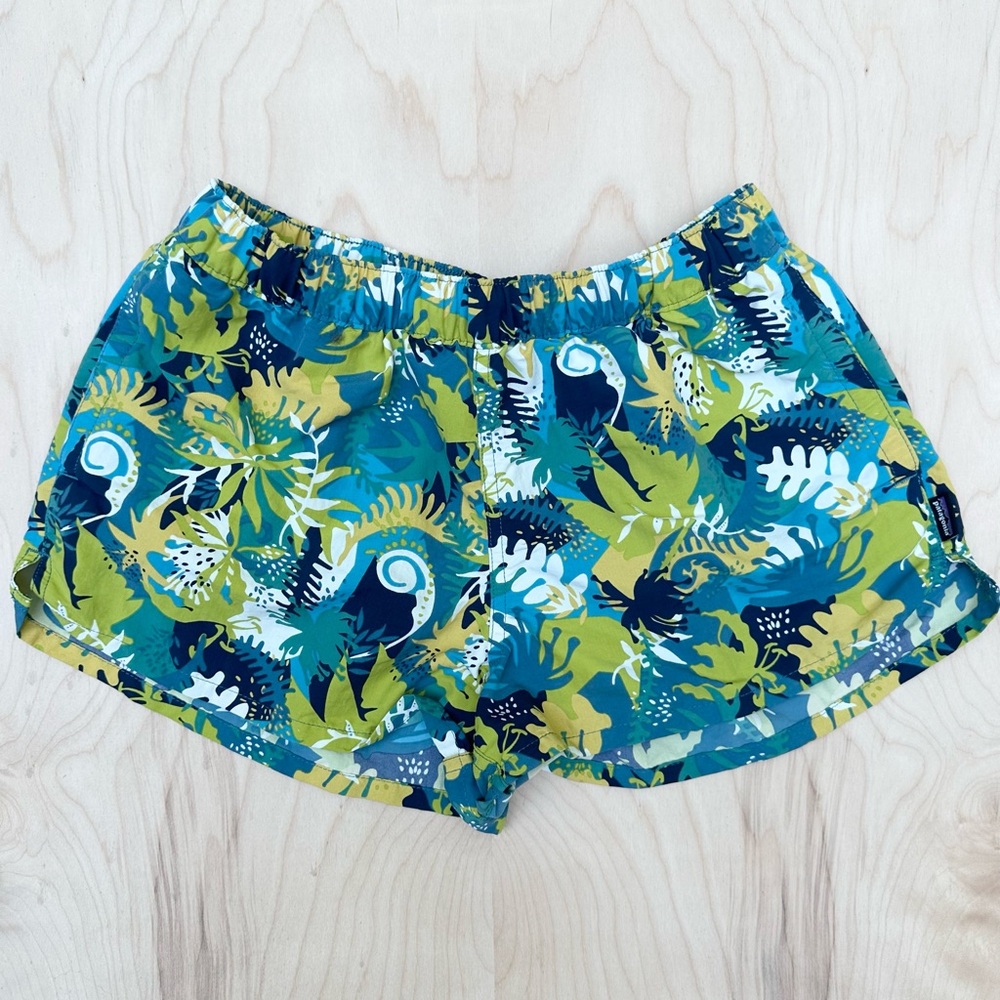 Women’s Patagonia Barely Baggies 2.5” Shorts